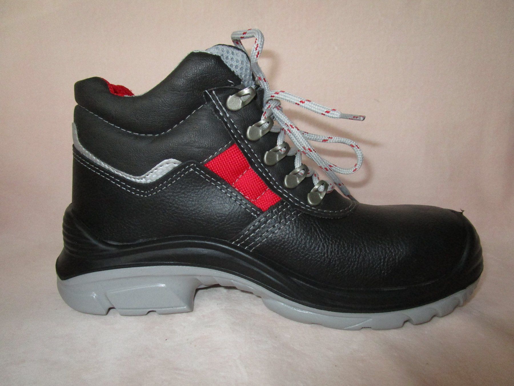 Scarpe da uomo: Sicherheitsschuhe U-Power Devastate Gr.40, Arbeitsschuhe neu – Nuovo e nell'imballaggio originale da Eschenbach SG venduto da brocarte 2