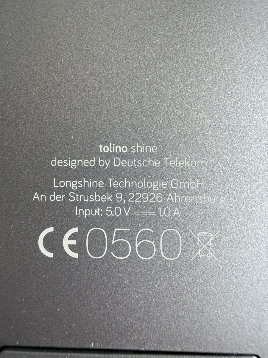 Tolino Tablettes PC: Tolino Shine E-Reader mit Ladekabel  – D'occasion à Konolfingen par petzipetz 3