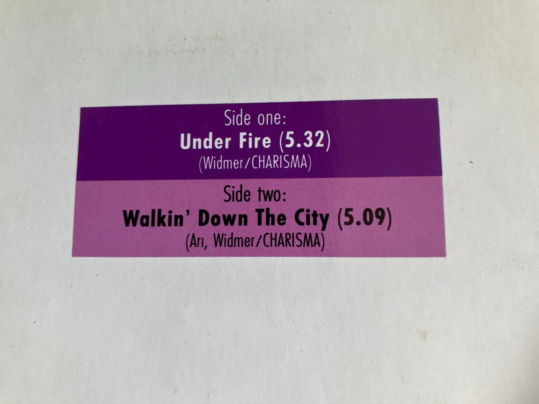 Dischi in vinile: Charisma – Usato da Aarwangen venduto da Jukebox3 5