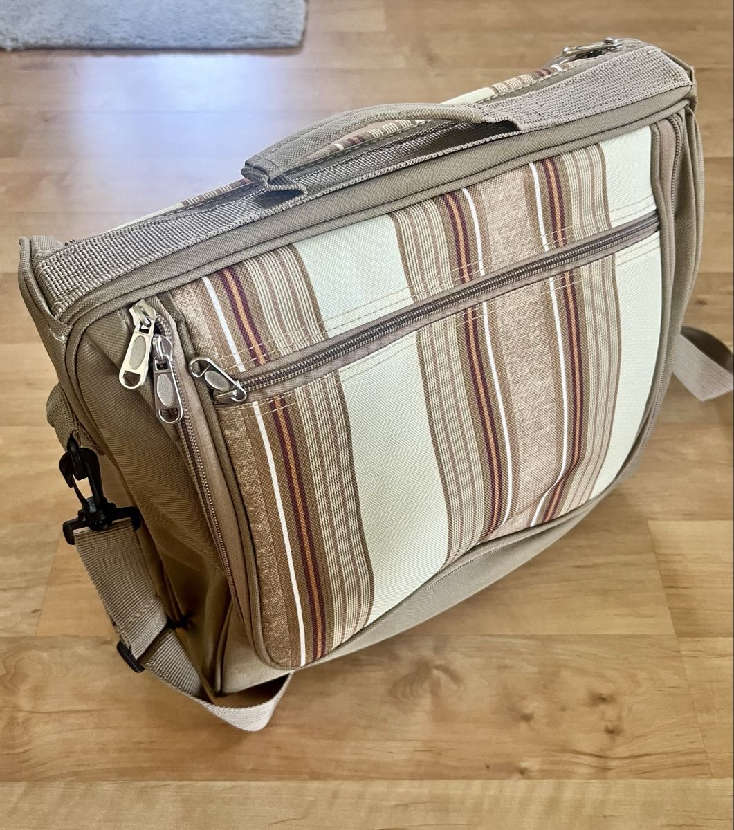 Frigoriferi & Refrigeratori: Kühltasche und Geschirrtasche – Nuovo (secondo la descrizione) da Ebikon venduto da may_vx87 2