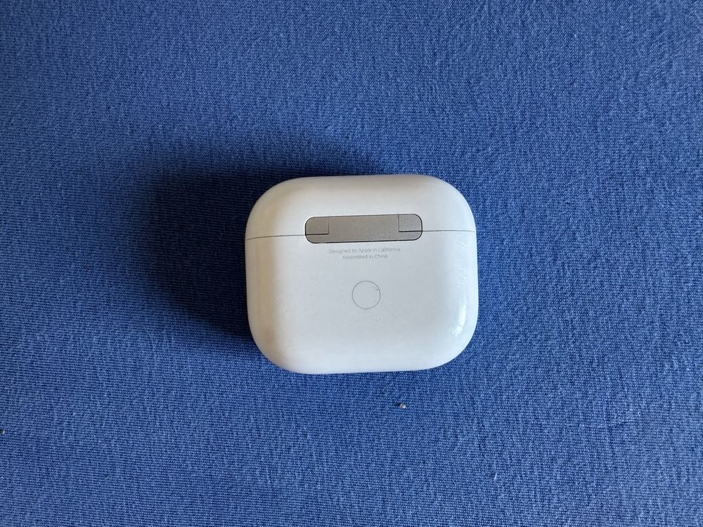 AirPods 3 4