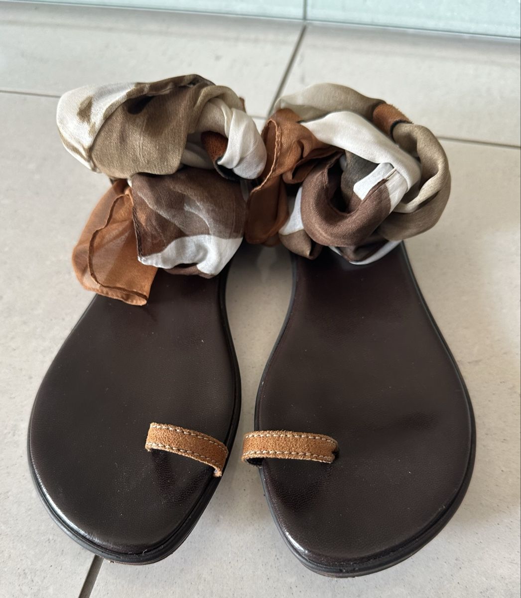 Damenschuhe: Sandali in pelle Parah – Gebraucht aus Castel San Pietro von Moregi 1