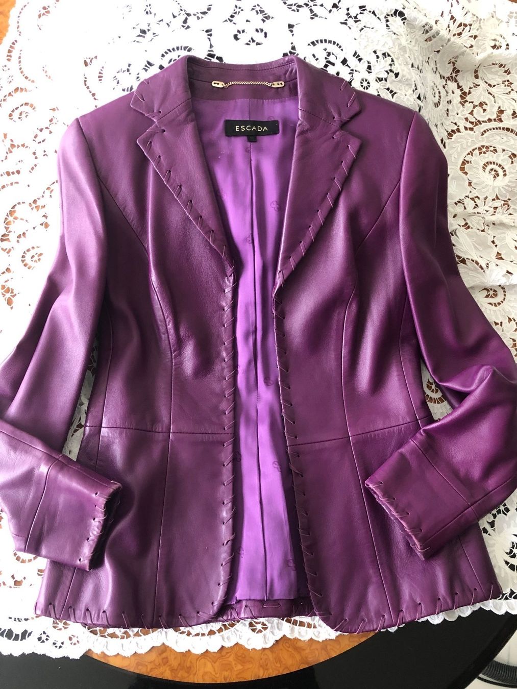 Escada Jacken: Lederblazer – Gebraucht aus Niederhasli von bluedog21