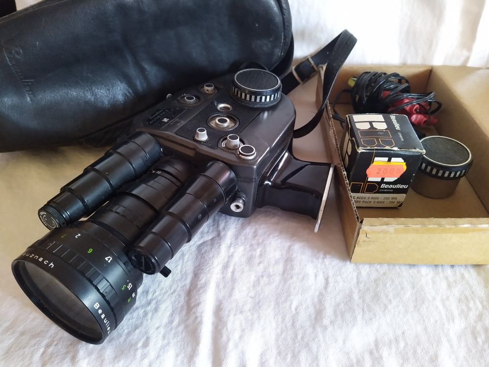 BEAULIEU S8 4008 ZM2 - Caméra super8 électrique - 1971