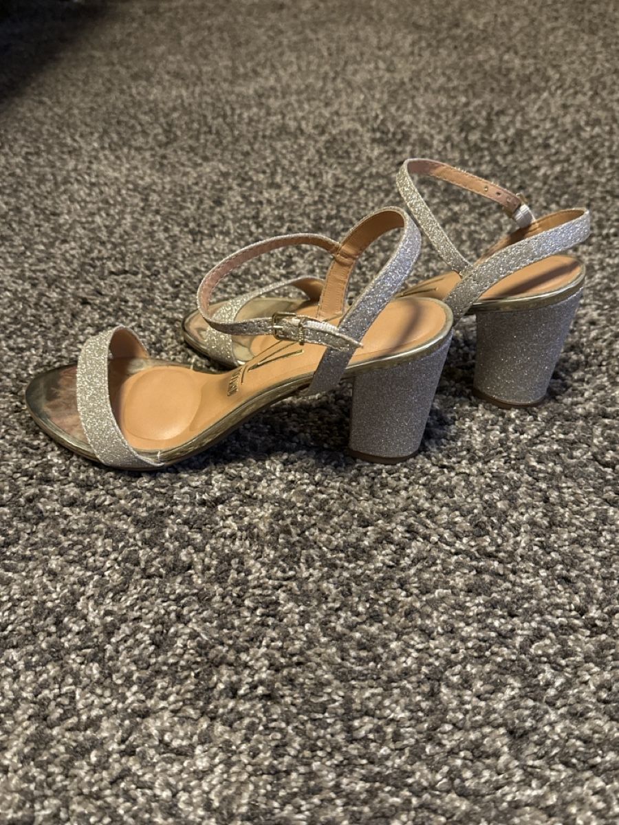 Scarpe da donna: Glitzer-Sandalen mit Blockabsatz – Nuovo e nell'imballaggio originale da Uerikon venduto da Vanessita07 1