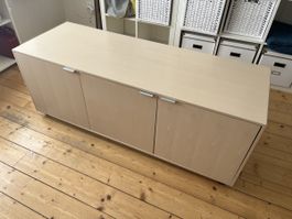Fernsehmöbel