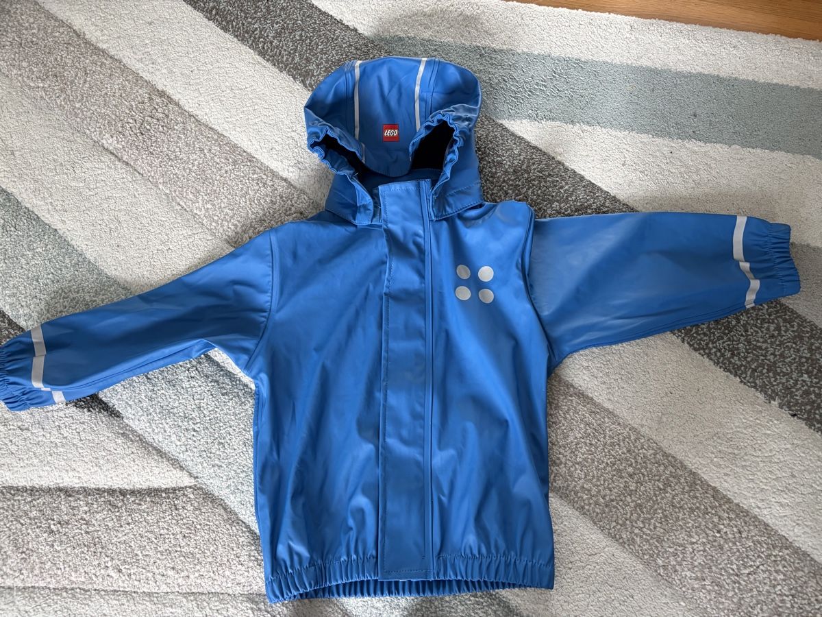 Lego Lotti & Set di vestiti: Lego rain trousers and jacket – Usato da Zürich venduto da agn_zw5s 2