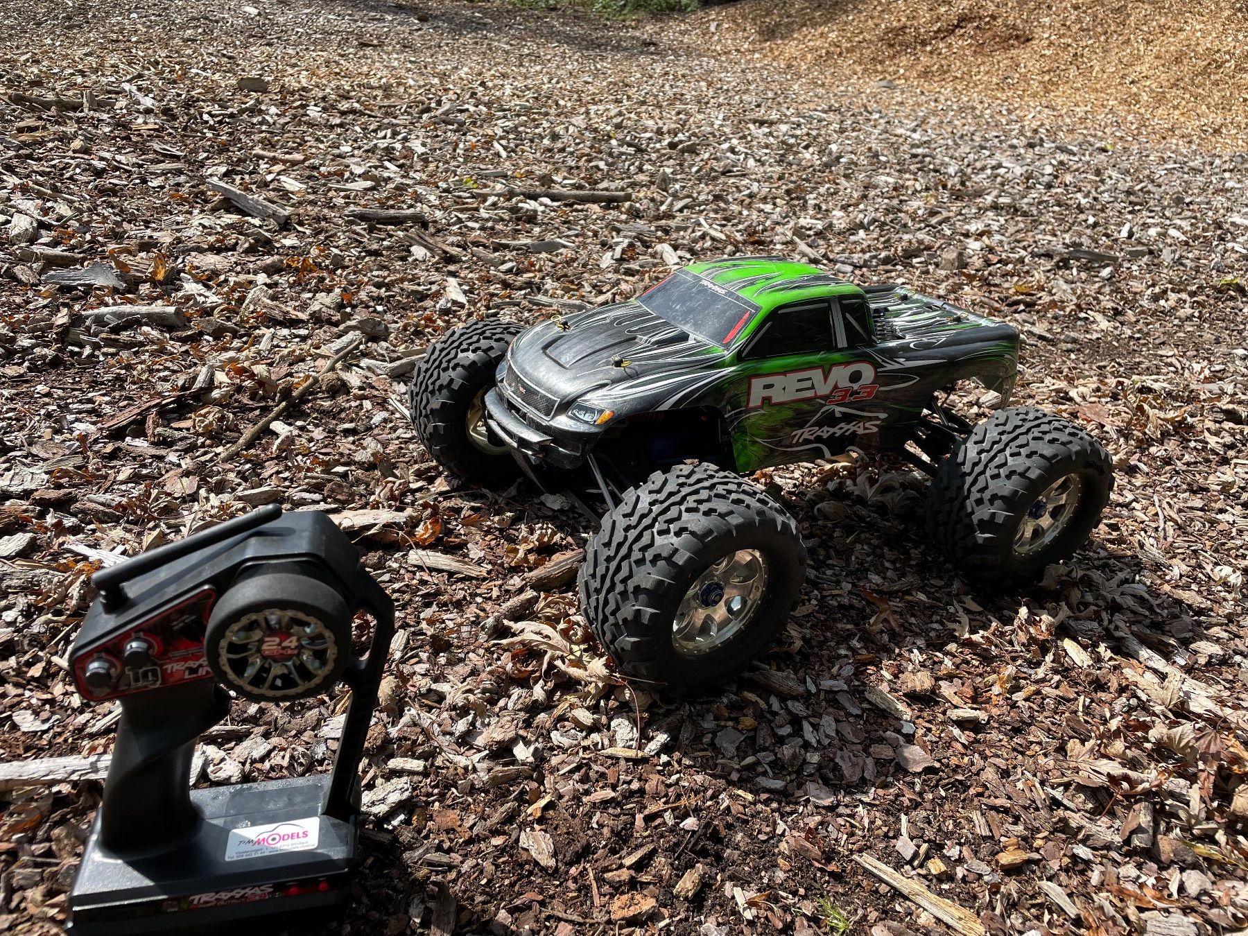 Traxxas RC Modellbau: Traxxas Revo 3.3 – Gebraucht aus Echandens von  7