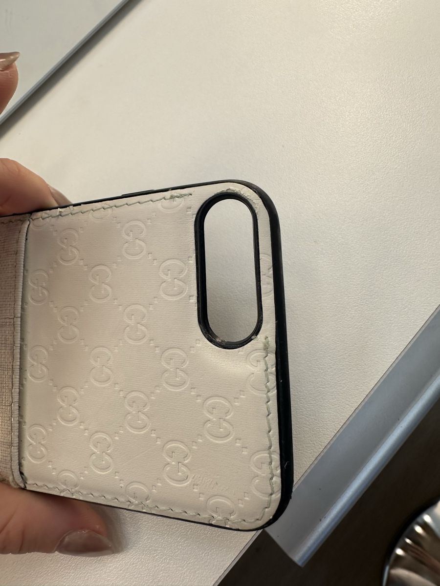 Gucci Cover & Protezioni schermo: iPhone 7/8 Plus Case Gucci Black Used – Usato da Zürich venduto da Isabella123 2