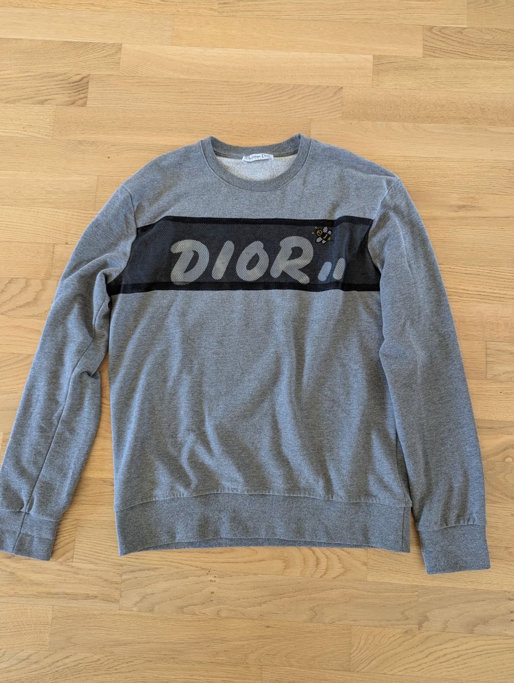 Dior Maglioni & Felpe: Original Dior Pullover in Grau - Top Zustand! Gr. XL – Usato da Basel venduto da ili_j29z