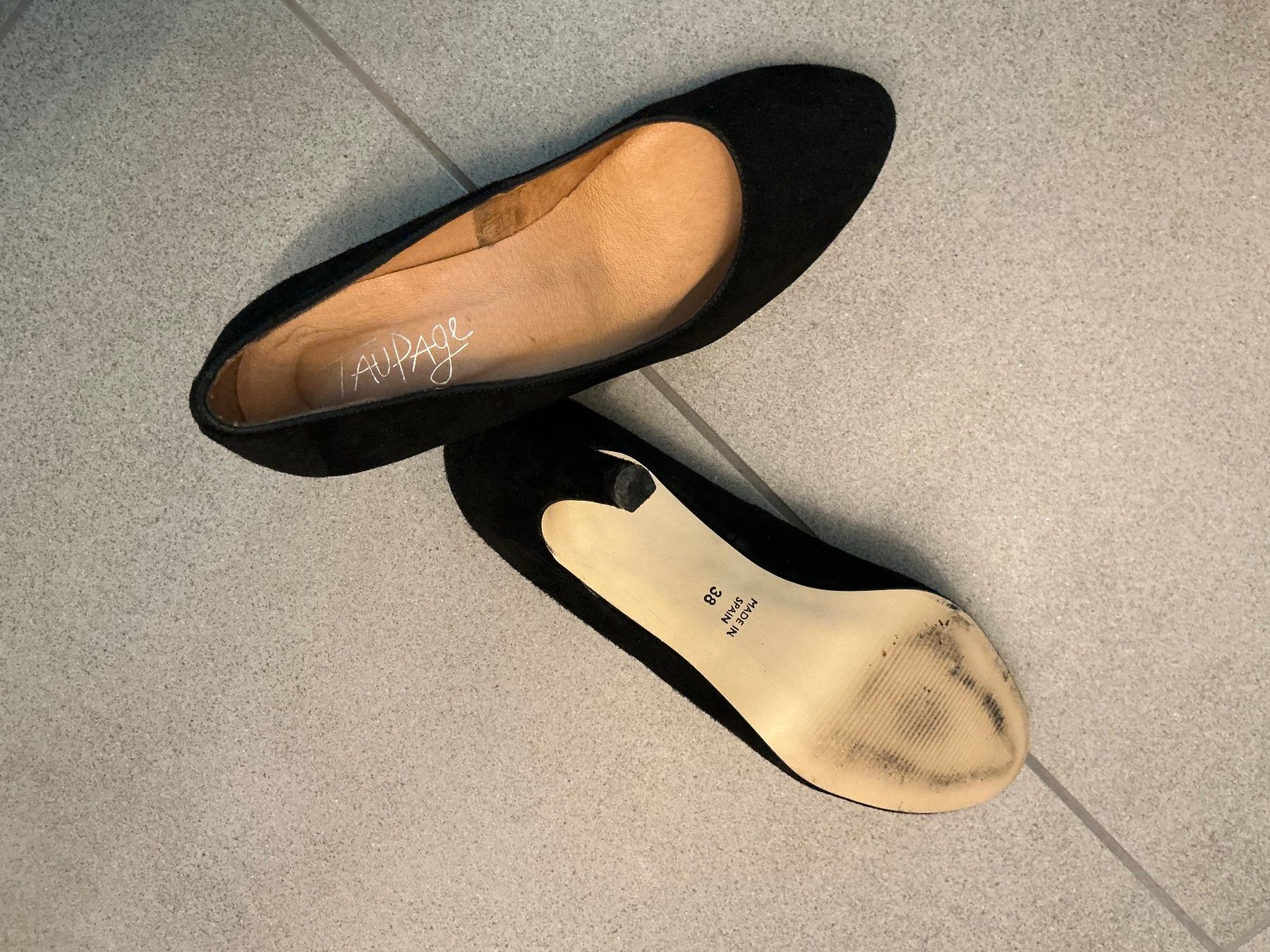 Scarpe da donna: Schwarze Wildleder Pumps Gr. 38 – Usato da Neuheim venduto da mischwerk 3