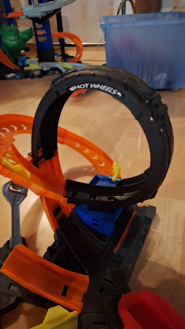 Hot Wheels Spielzeuge: Hotwhells Spielbahn – Gebraucht aus Brunnenthal von yan_jx8l 2