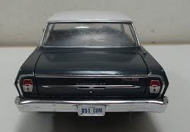 S03963* Chevrolet Nova 1962 blue 1:18 3