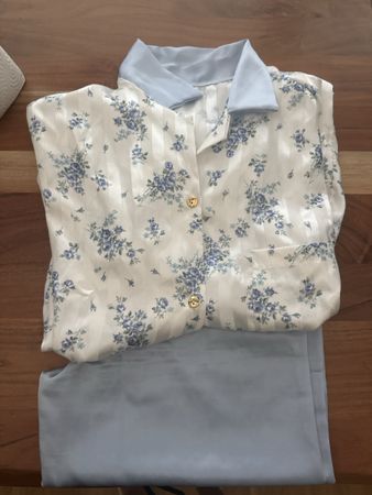Pyjama lang seidenartig Gr. S