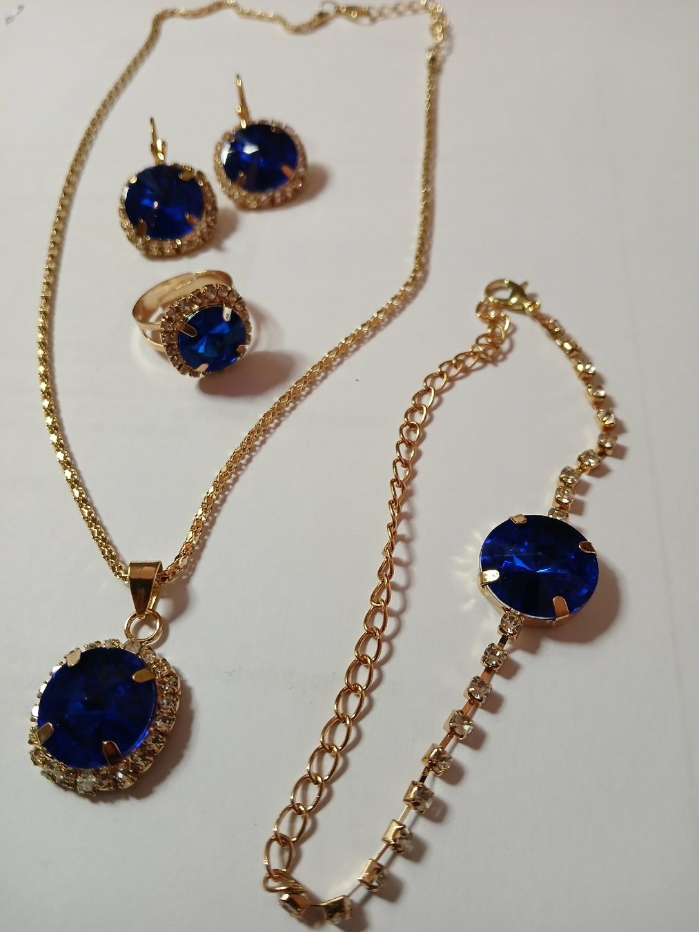 Catenine: Schmuckset 4 Tlg. NEU – Nuovo e nell'imballaggio originale da Spreitenbach venduto da rab2000 1