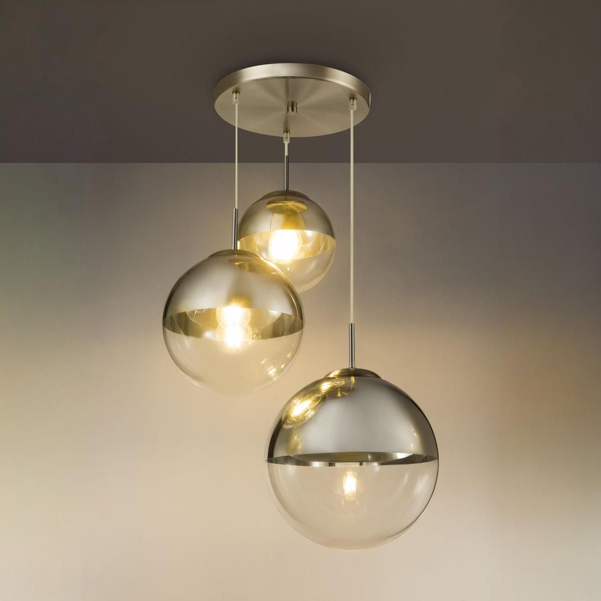 Kronleuchter & Deckenlampen: Pendelleuchte, Glas, Kugelform, 51 cm Ø – Neu (gemäss Beschreibung) aus Kreuzlingen von Smart-Light