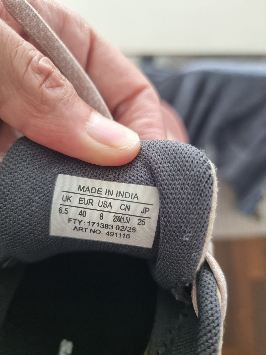 Salomon Chaussures femmes: Salomon 40 Trekkingschuhe Wanderschuhe – D'occasion à Baden par Giuseppe5 5