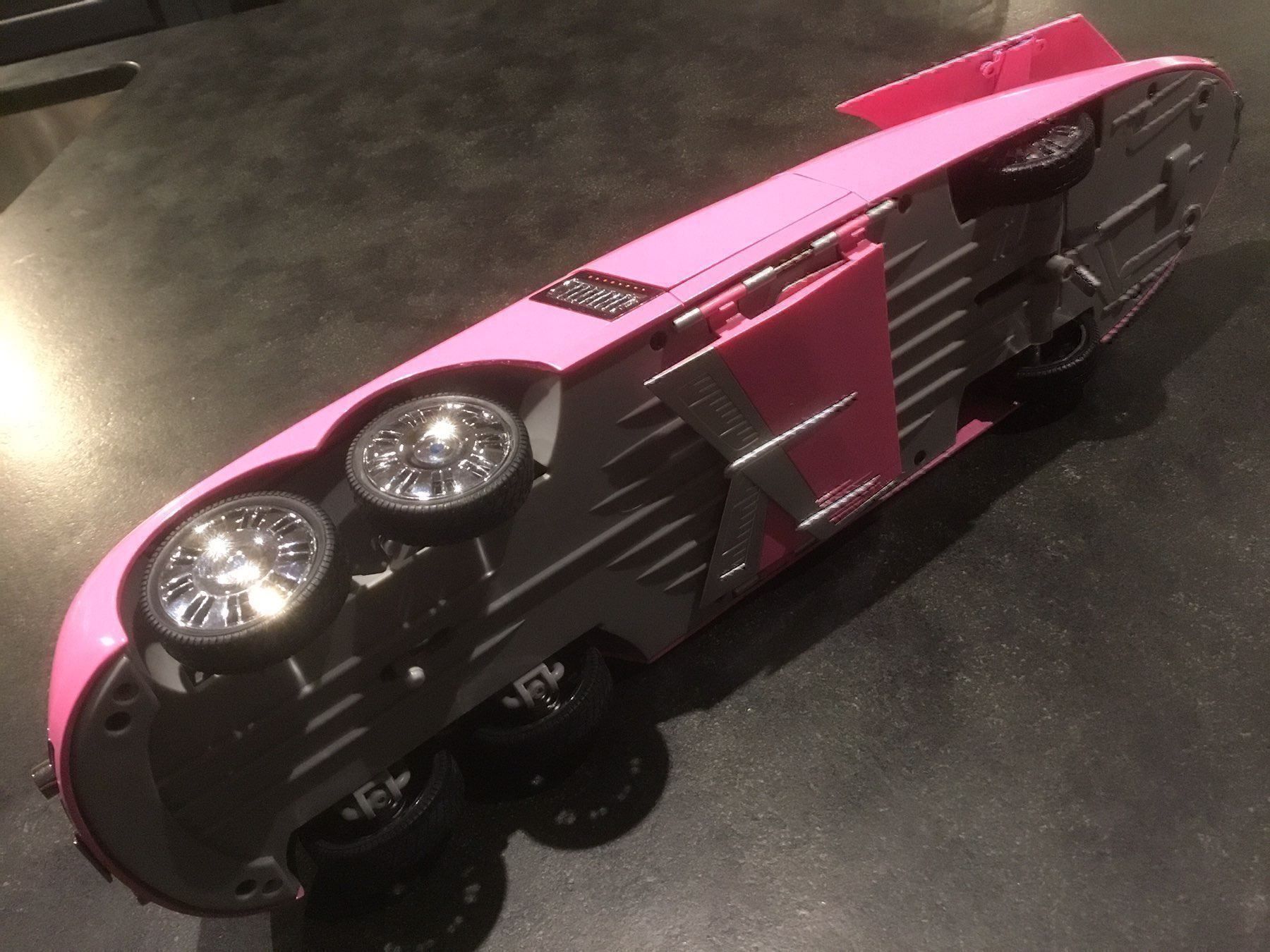 Modellini d'auto: AUTO THUNDERBIRD FAB 1 – Nuovo e nell'imballaggio originale da Erlenbach im Simmental venduto da Model_box 6