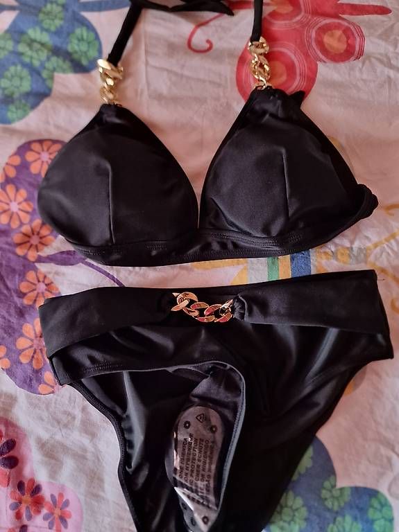 Costumi da bagno & Bikini: Bikinis neufs  – Usato da Miege venduto da pai_lt8k