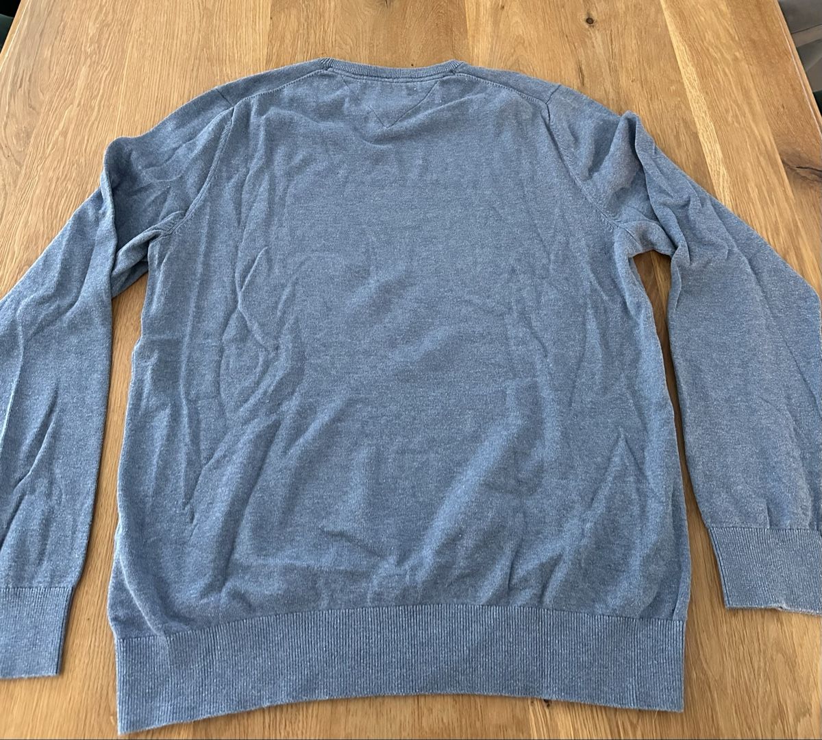 Tommy Hilfiger Maglioni & Felpe: Herren Pullover Tommy Hilfiger hellblau Grösse M – Usato da Busswil BE venduto da verowo 2