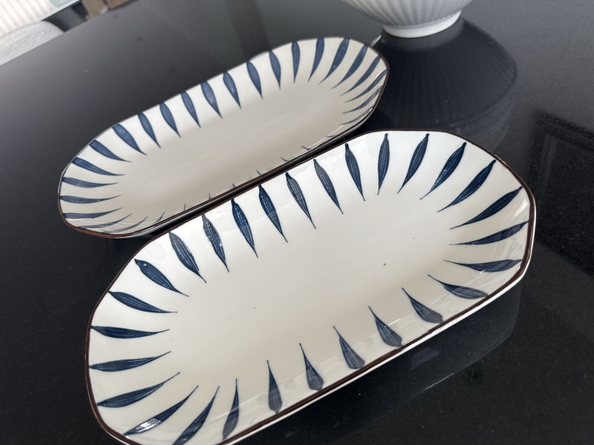 Services de table: 4 Schalen und 2 Platten als Set – D'occasion à Oberbüren par dijbdn 3