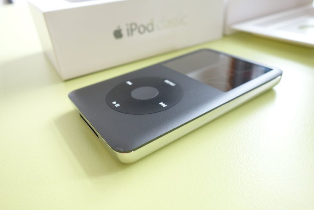 Apple iPod Classic mit 128GB SD Karte | Kaufen auf Ricardo