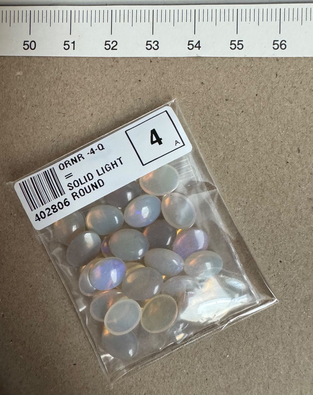 Fossili: Cabochons Opal echt  neu    Top Farben Top Glanz – Nuovo e nell'imballaggio originale da Leuggern venduto da gemshow 3