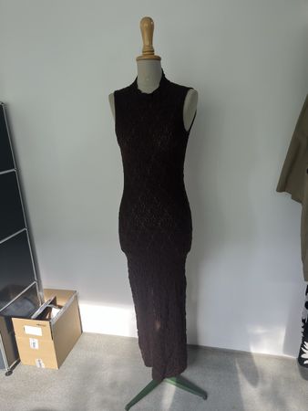 Kleid dunkelbraun Grösse S ärmellos gerippt guter Zustand