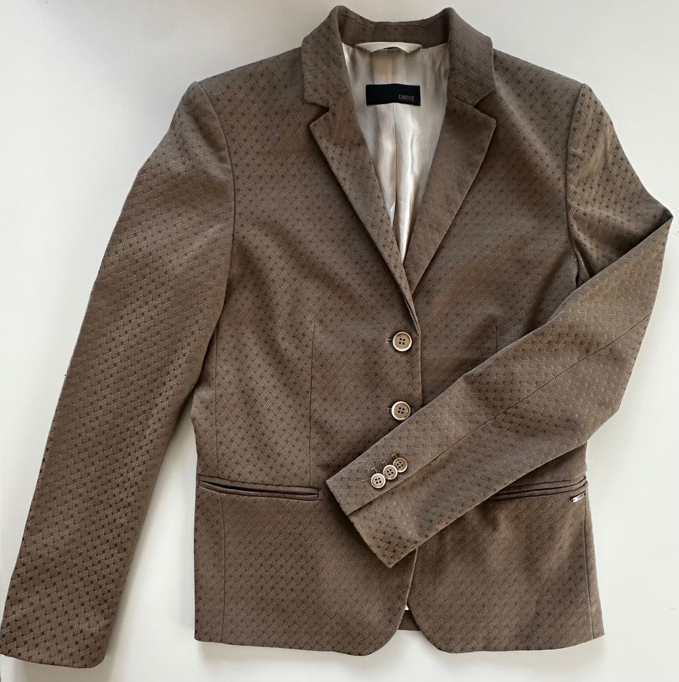 Cinque Giacche: Cinque Blazer Damen 36 – Usato da Liestal venduto da Ballybs