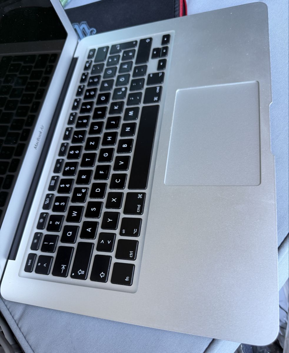Apple Notebook: Apple MacBook Air 13-inch, 2013, – Usato da Horw venduto da gab_d5mm 1