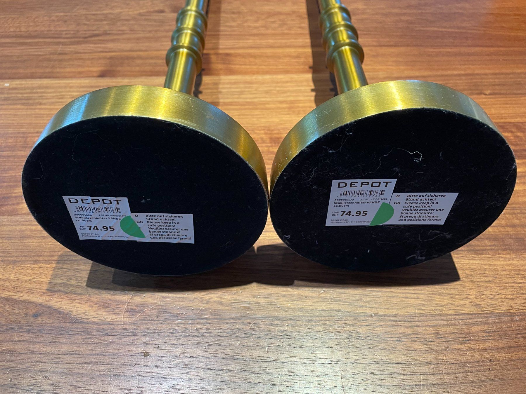 2x Stabkerzenhalter Vände gold (Depot) Kerzenständer (Gebraucht) in Nesselnbach für CHF 40 – mit Lieferung auf Ricardo kaufen