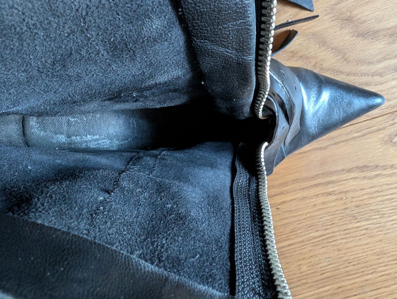 Scarpe da donna: Gothic Pikes Original mit Absatz – Usato da Bonstetten venduto da Ghwynnlian 4