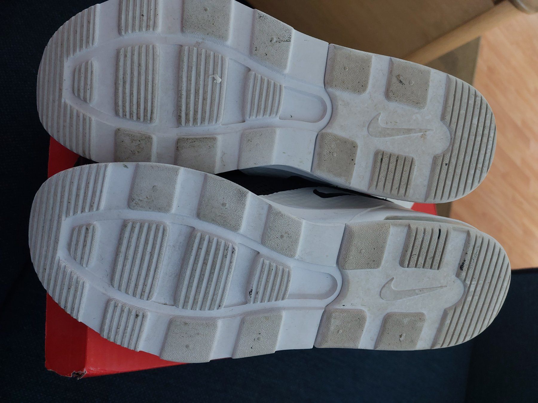 Nike Damenschuhe: Nike Air Max  Gr. 39 – Gebraucht aus Schötz von Alesig71 2