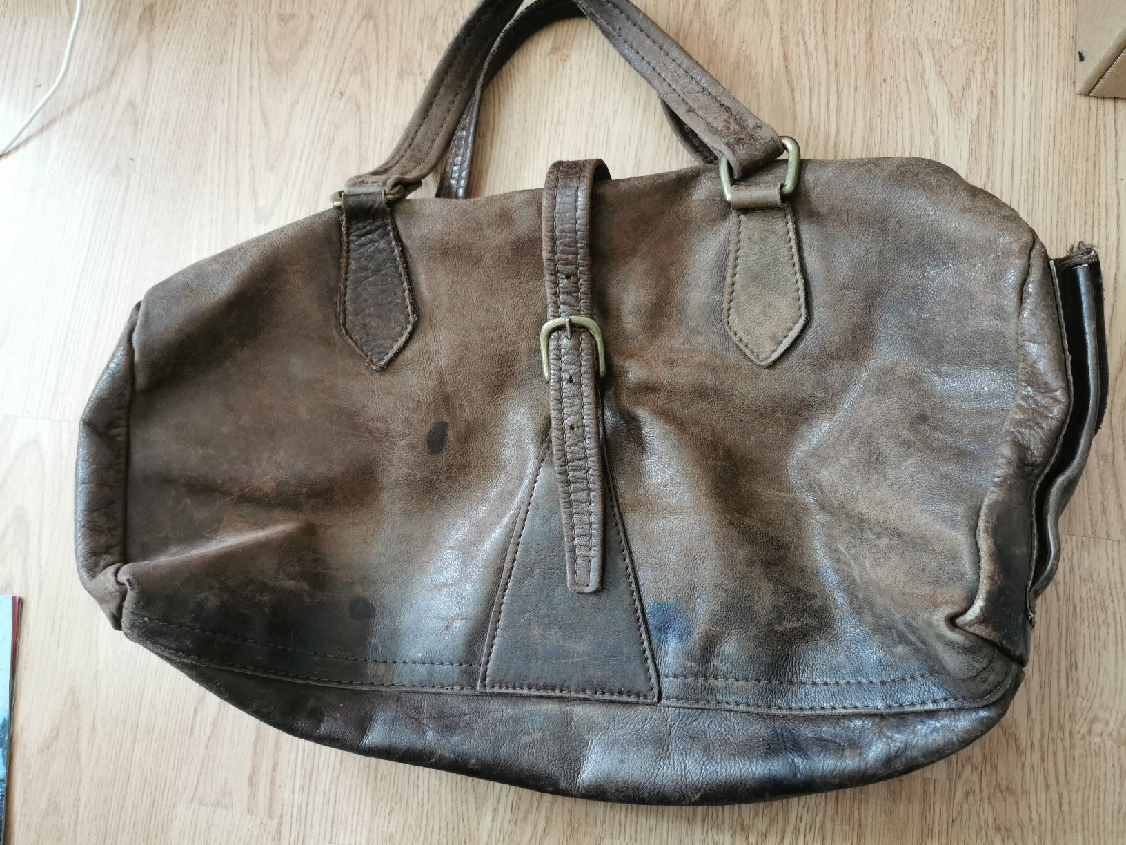 Taschen: Leder Tasche – Gebraucht aus Schlieren von vlalif