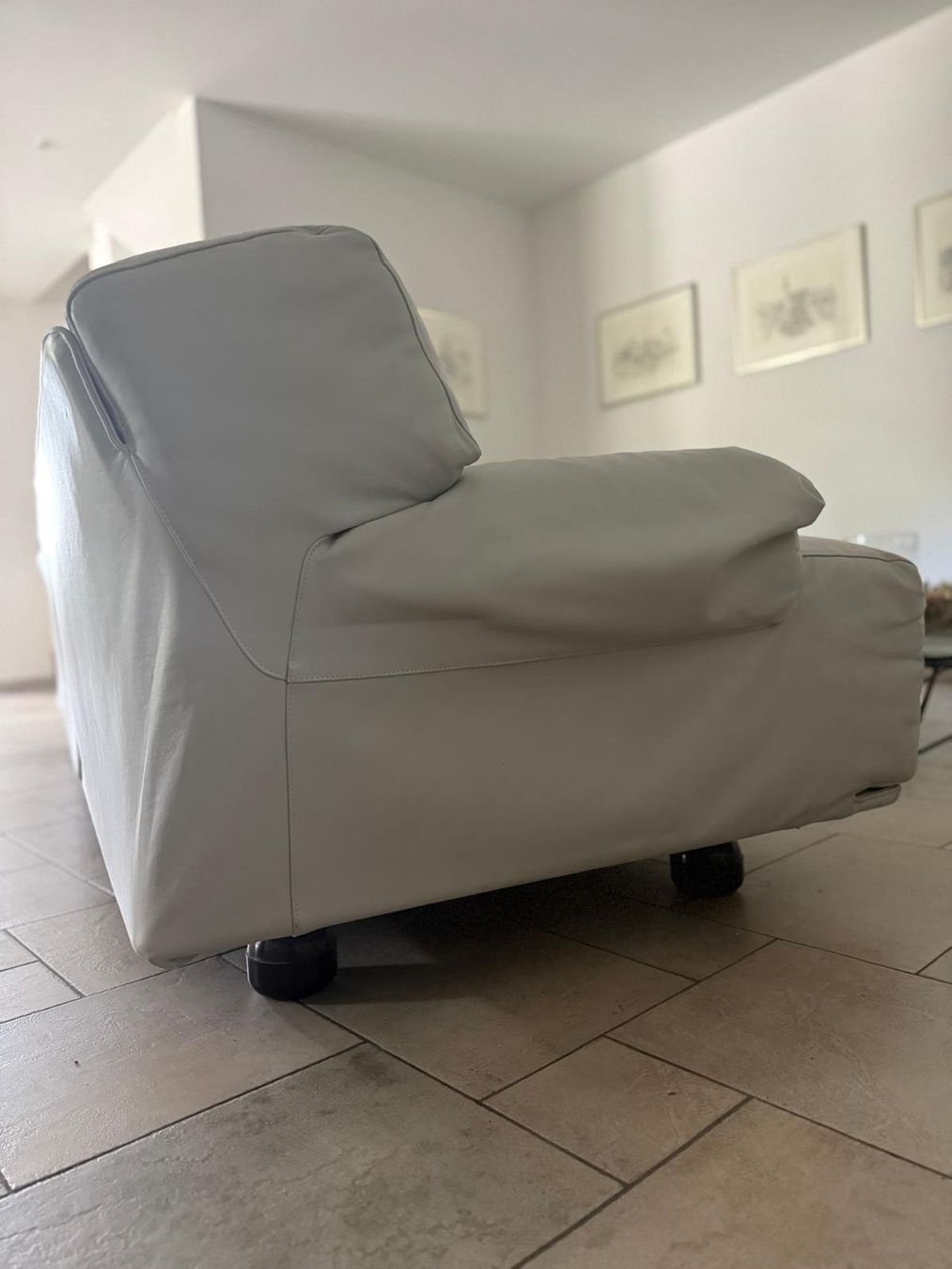 Cassina Divani: Cassina Design Sofa Vico Magistretti – Usato da Pfaffhausen venduto da Voe 1