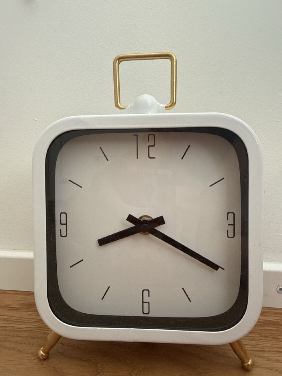 Orologi: Dekorative Analog-Tischuhr – Usato da Küsnacht ZH venduto da dps_mc9z