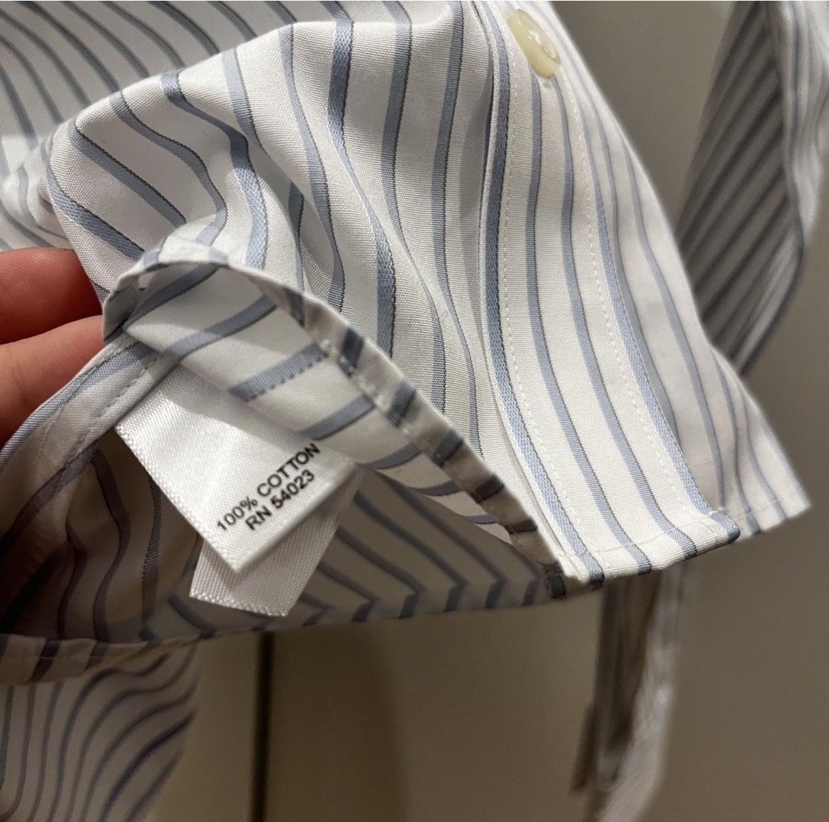 Banana Republic Blusen: STRIPED FITTED BLOUSE SHIRT – Gebraucht aus Genève von toandfrom 2