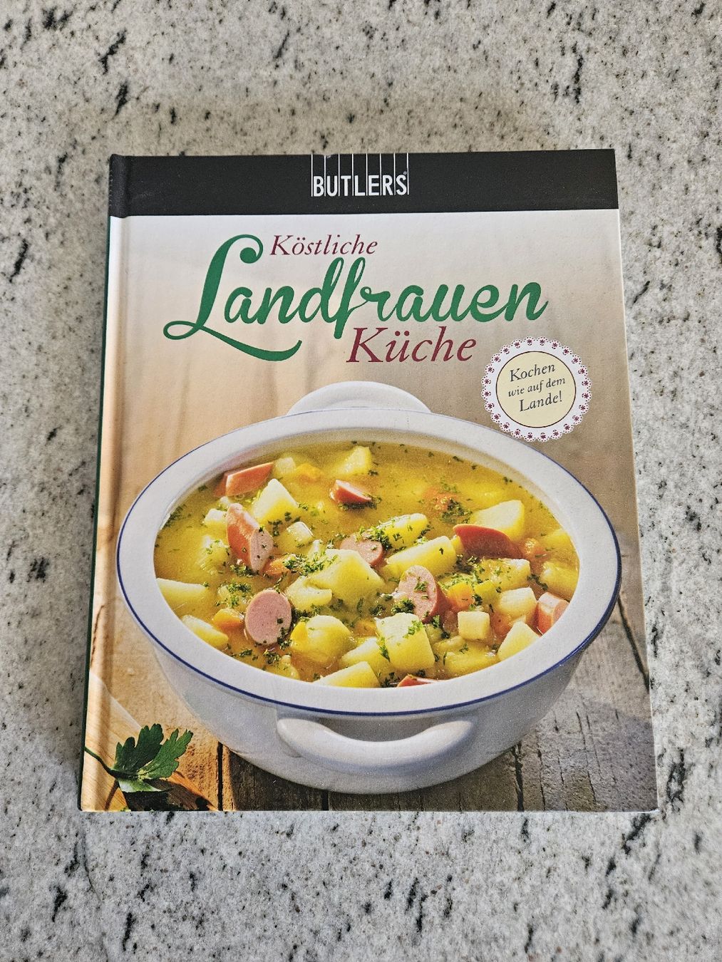 Libri: Kochbuch "Köstliche Landfrauen Küche" – Nuovo (secondo la descrizione) da Münchenbuchsee venduto da D4rk_3n3my