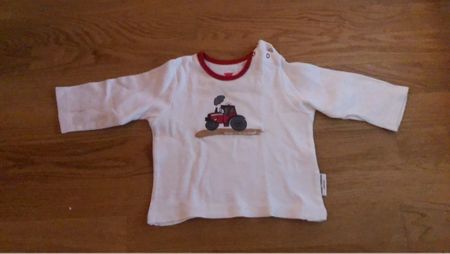 Baby-Langarmshirt mit Traktor Motiv - Grösse 62/68