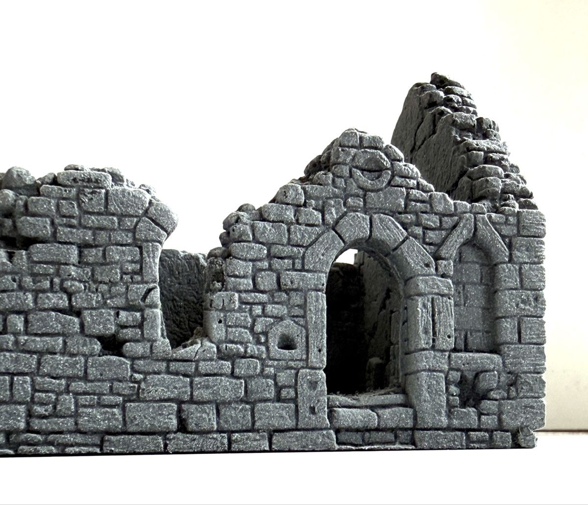 Noch Modelleisenbahnen: H0 Noch Kirche Ruine  – Neu (gemäss Beschreibung) aus Basel von Juland 3