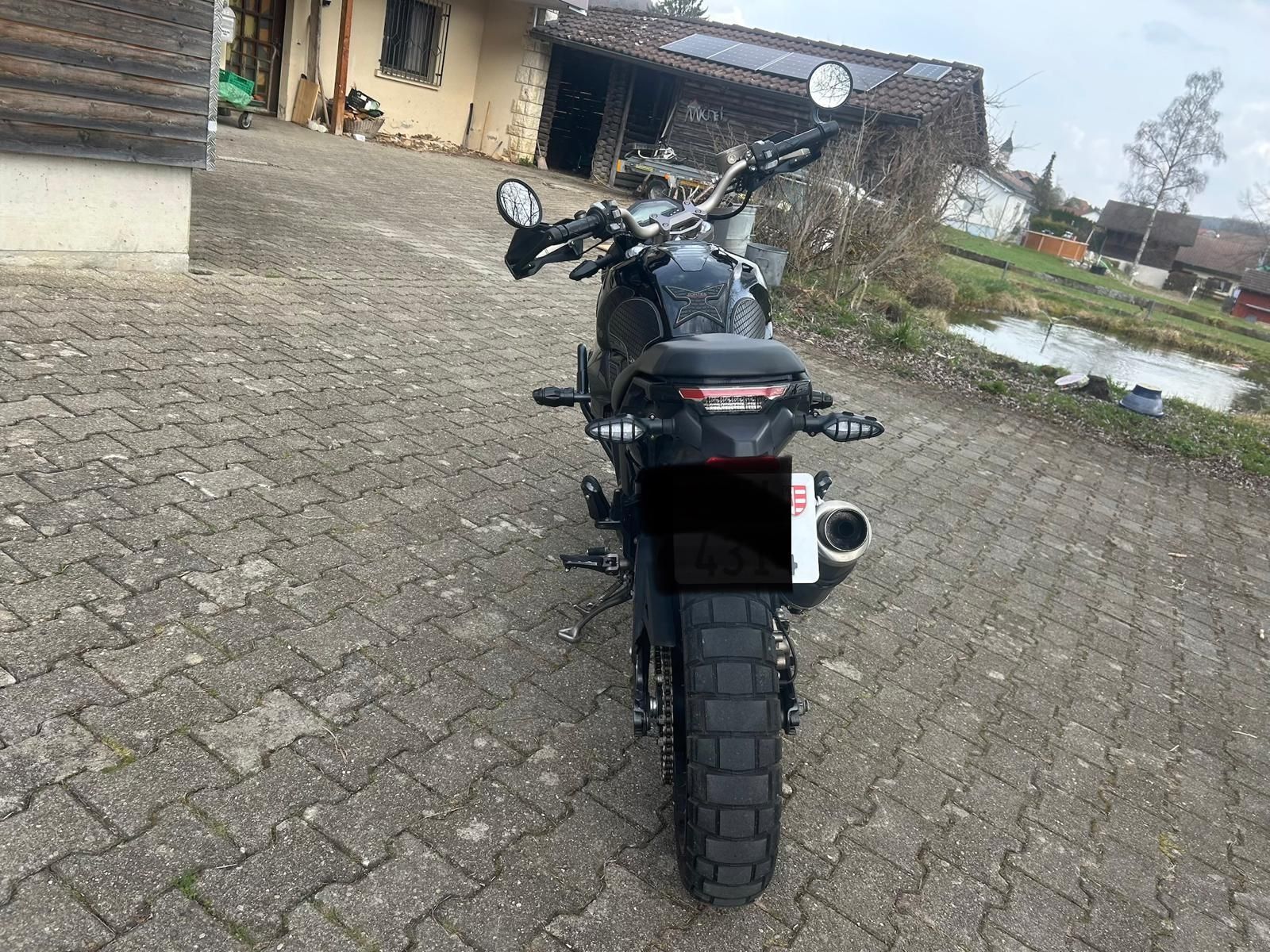 Zontes Strada: Zontes Scrambler 125cc – Usato da Delémont venduto da Aaallleeexxx 1