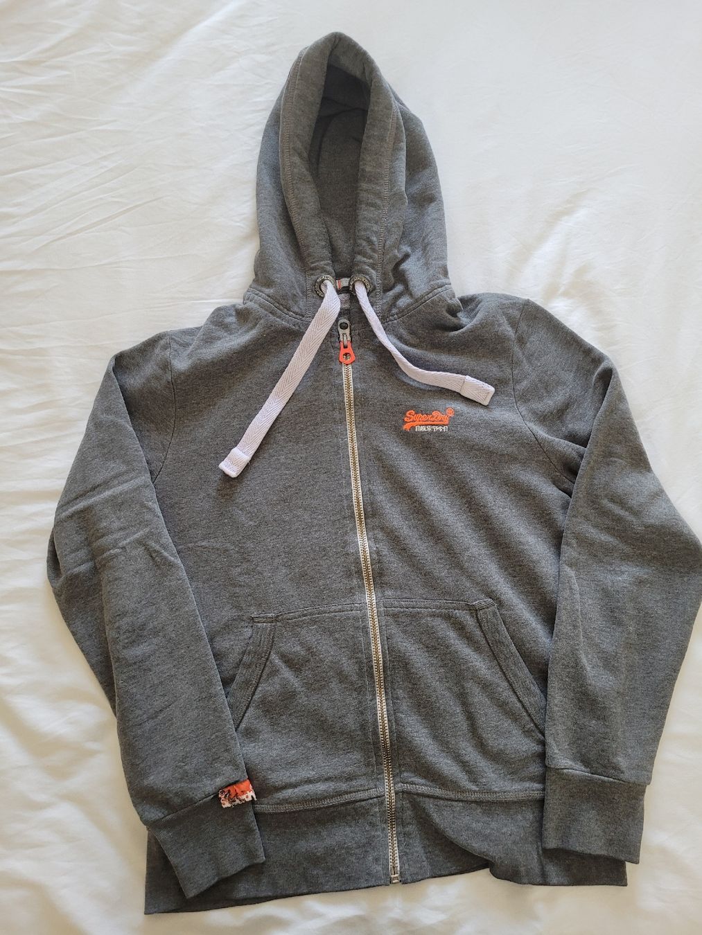 Superdry Giacche: 2. Superdry veste à capuche gris -  taille M – Usato da Villars-sur-Glâne venduto da m66_dch5