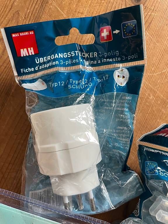 Unità & Adattatore: Steckadapter SchweizEuropa, div. Modelle, neu – Nuovo e nell'imballaggio originale da basel venduto da flifla 2