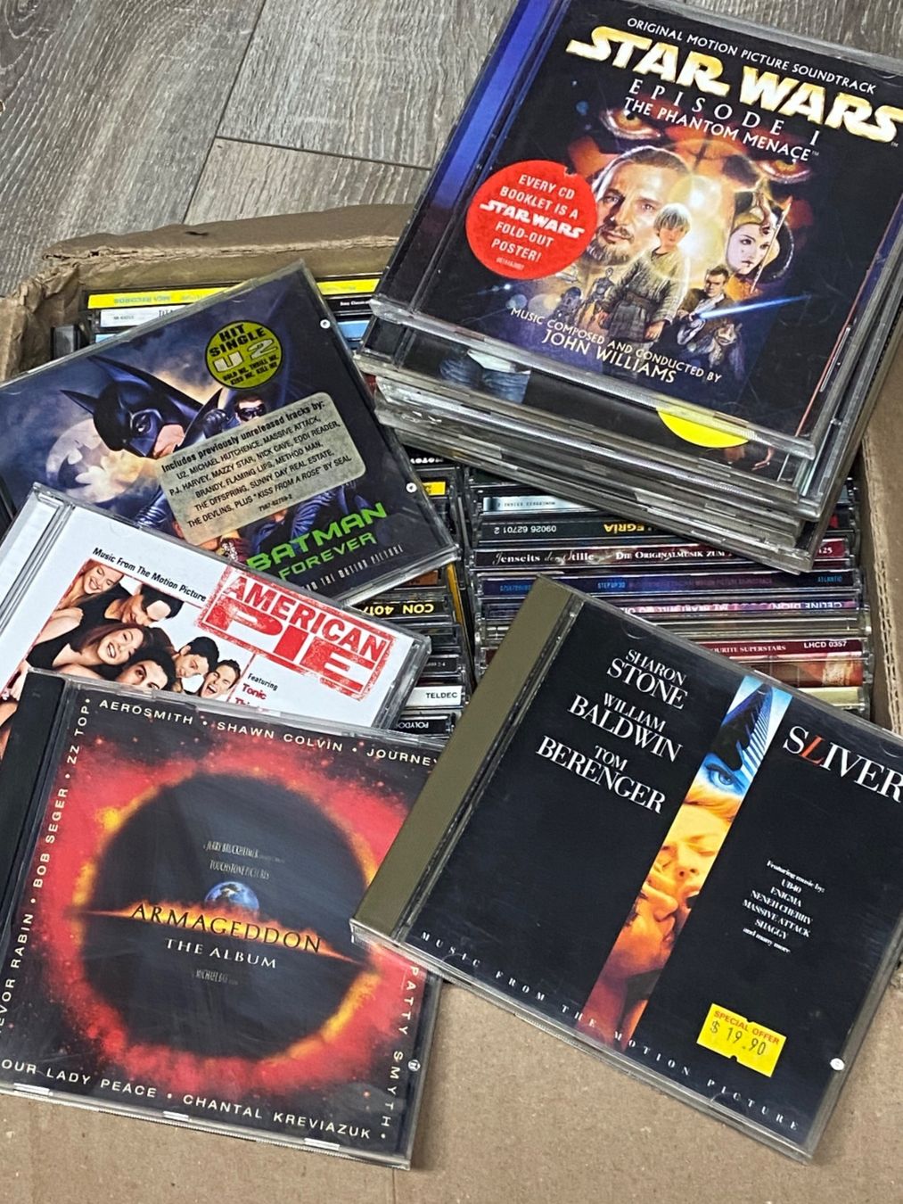CD: 30+ Soundtracks -Lagerräumung – Usato da Muri b. Bern venduto da AdidasCollector 3