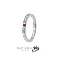 Rubin Ring mit 6 Brillanten handmade in Silber 925