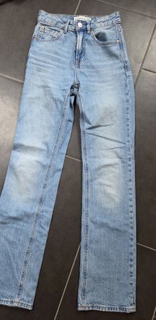 Jeans Stradivarius Gr. 32