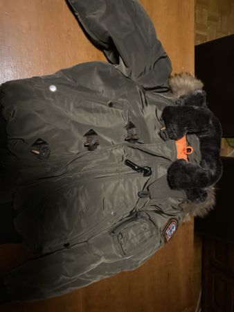 Parajumpers Jacke olivgrün mit Kapuze guter Zustand