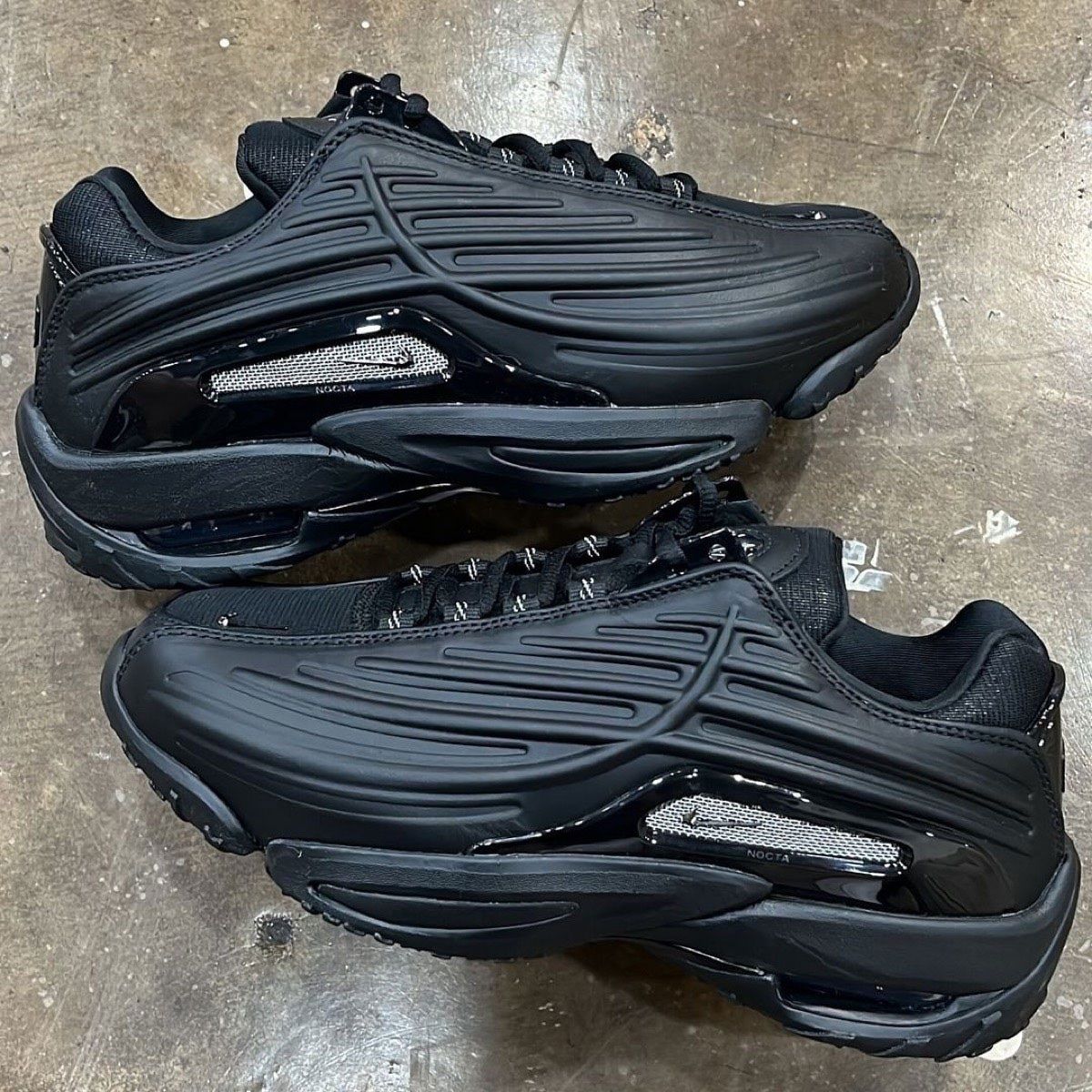 Nike Scarpe da uomo: Nike Hot Step 2 Drake Nocta Noir – Nuovo e nell'imballaggio originale da Lausanne venduto da ulsitoo