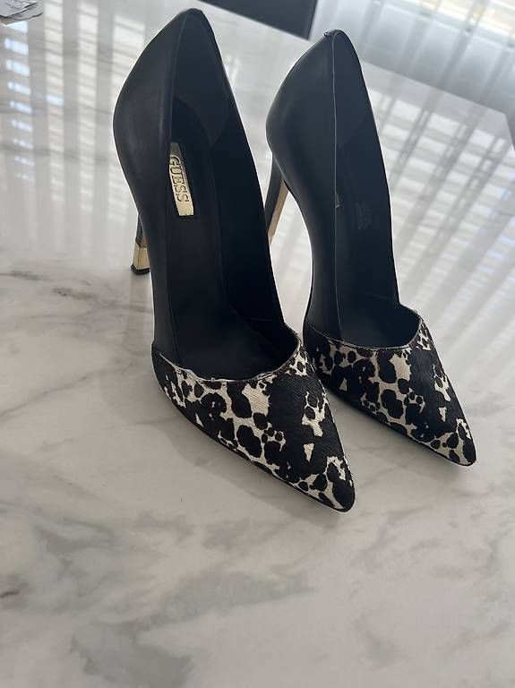 Damenschuhe: Escarpins Guess, 37 – Gebraucht aus Bulle von Preteni 2