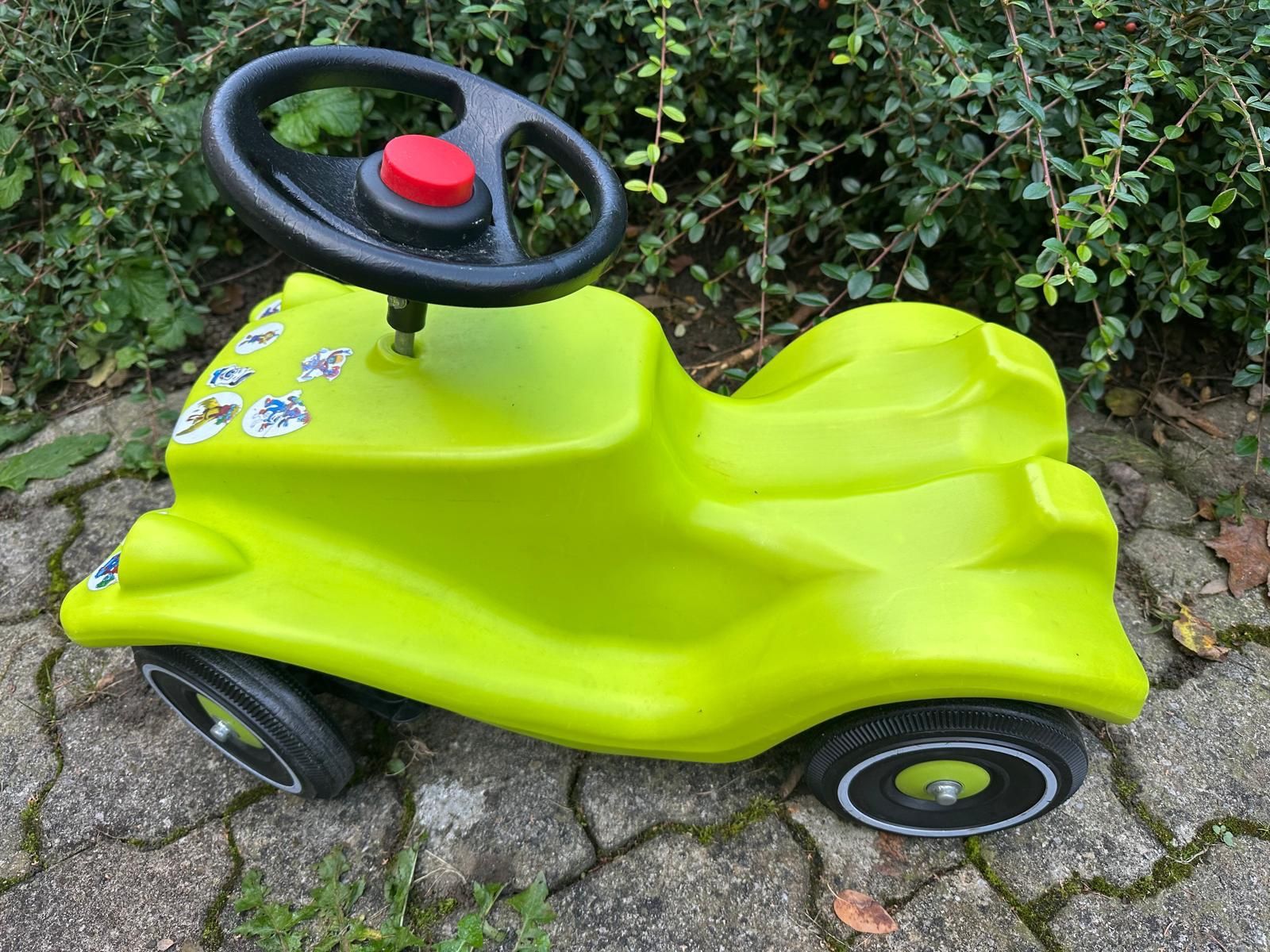 Véhicules pour enfants: Kinderautos – D'occasion à Moosseedorf par ram_c65w 1